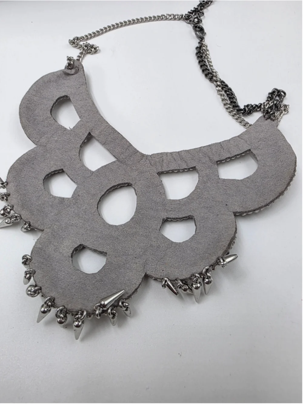 Stella & Dot Tallulah Statement Necklace Silver Tone Crystal Bib Necklace - Picture 8 of 9
